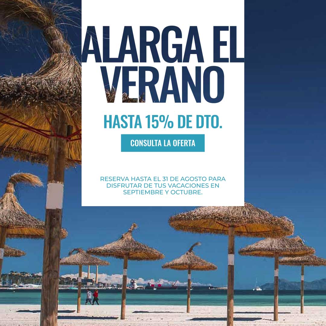 sombrillas en la playa